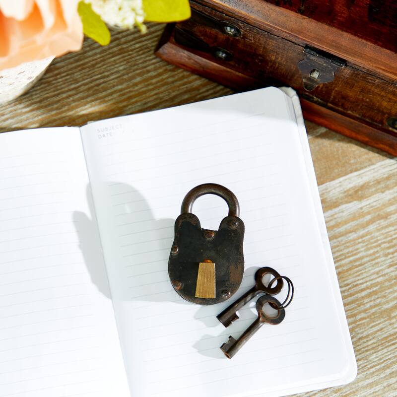 Bronze Metal Lock And Key