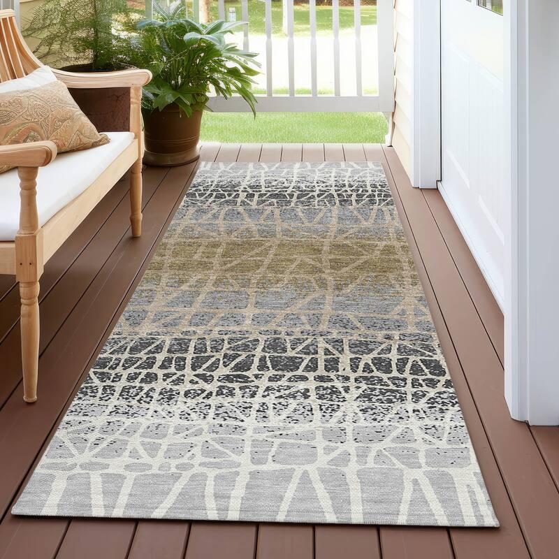 Machine Washable Indoor/ Outdoor Boho Global Chantille Rug - Gray - 2'3" x 7'6"