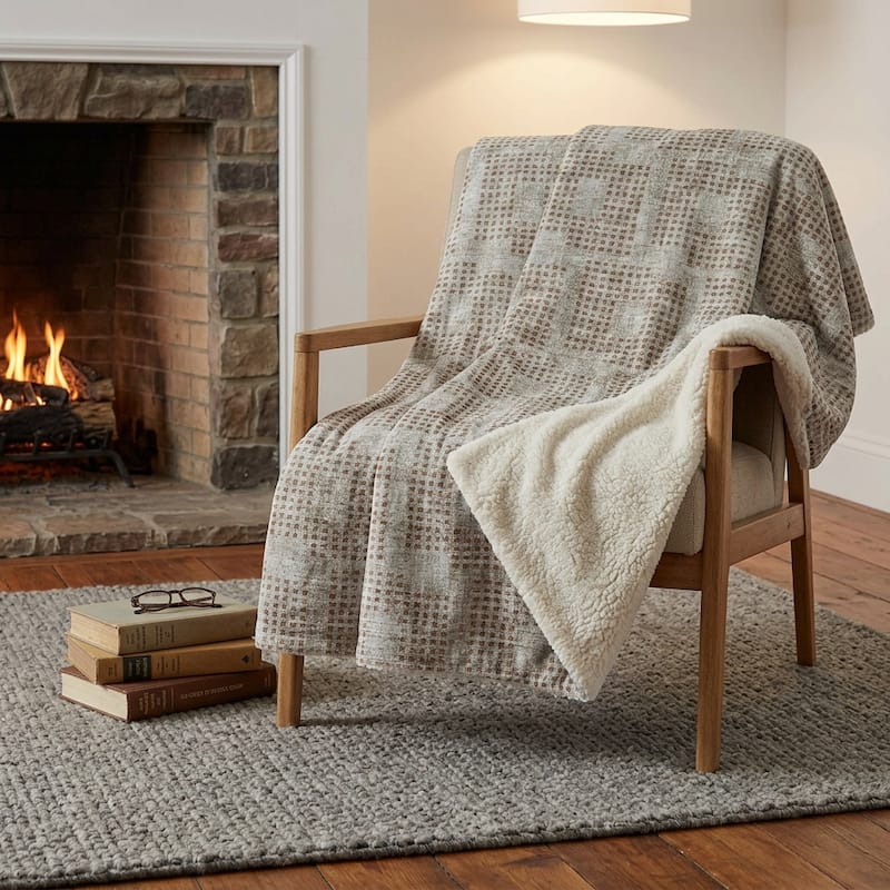 HomeRoots 50" X 70" Cinnamon And Beige Geometric Polyester Woven Plush Throw Blanket - Throw - Beige/Cinnamon