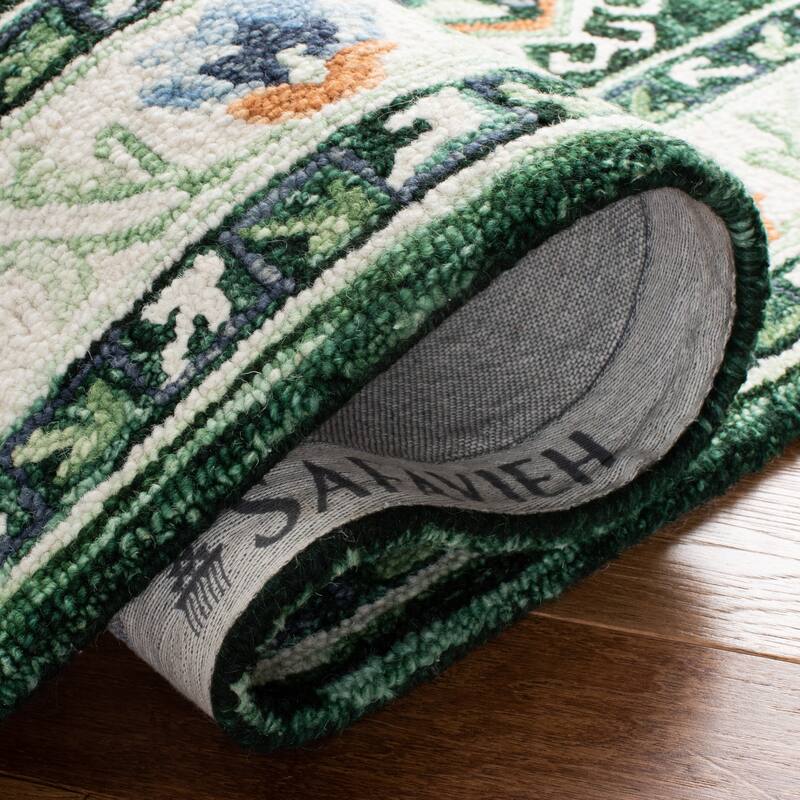 SAFAVIEH Handmade Aspen Olof Boho Tribal Wool Rug