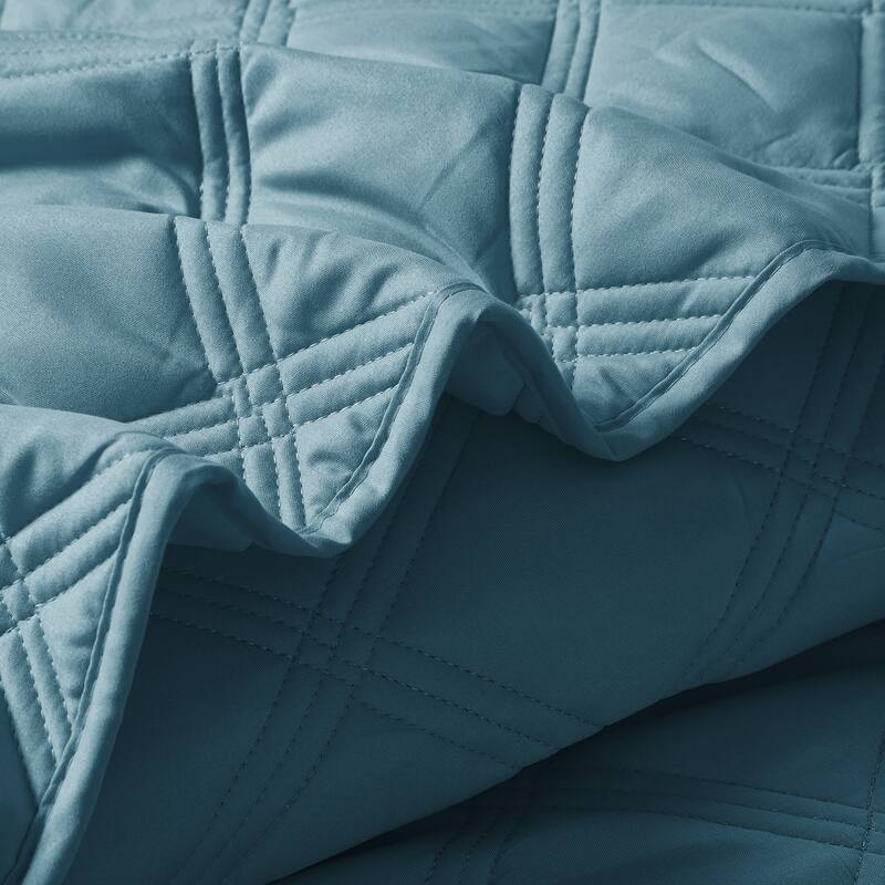 Down Alternative Quilted Oversized Charleston 3 Piece Comforter Set