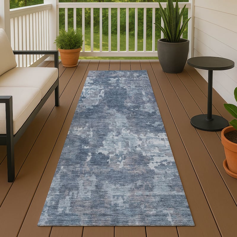 Machine Washable Indoor/ Outdoor Ombre Abstract Chantille Rug - Blue - 2'3" x 7'6"