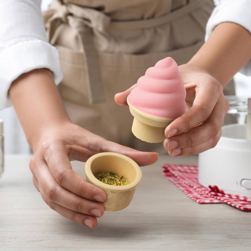 Fred Spice Ice Cream Shaped Herb Grinder - 4 in