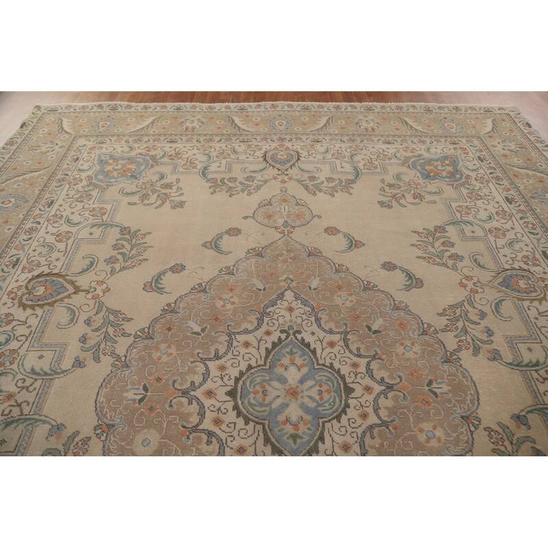 Hand Knotted Oriental 100% Wool Carpet Traditional Medallion Beige & Ivories Tabriz Area Rug - 12' 7'' X 9' 10''