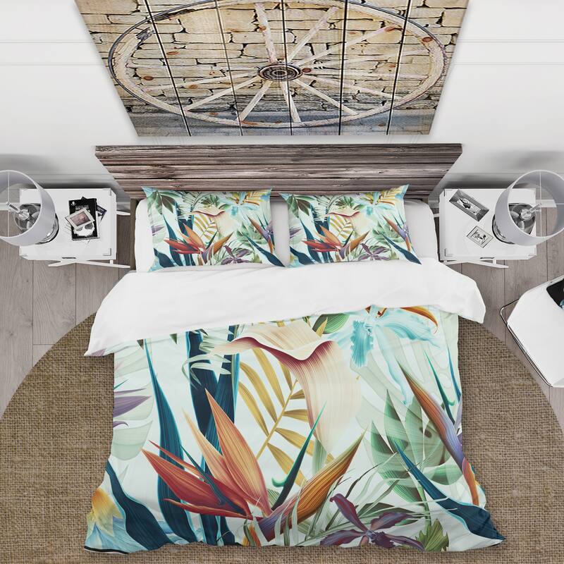 Designart 'Tropical VIntage Flowers I' Tropical Duvet Cover Comforter Set