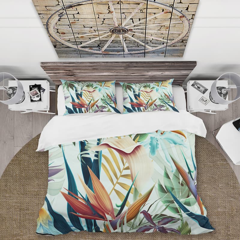Designart 'Tropical VIntage Flowers I' Tropical Duvet Cover Set