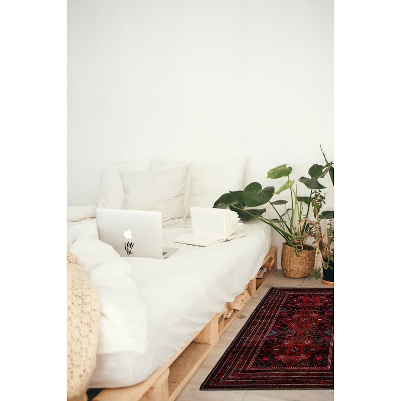 Teimani Black, Copper Rug 4'1" x 6'11" - 4'1 x 6'11