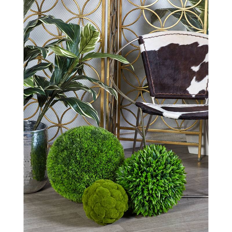 Green Faux Foliage Boxwood Topiary Artificial Foliage Ball - 15 x 15 x 15