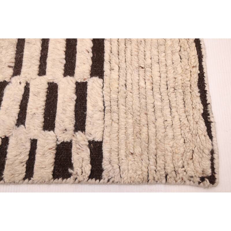 ECARPETGALLERY Hand-knotted Tangier Light Khaki Wool Rug - 5'6 x 7'8