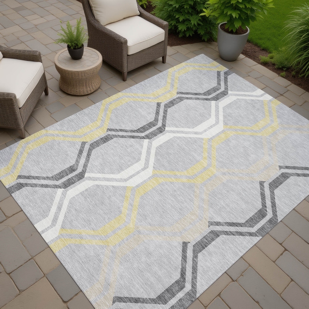 Machine Washable Indoor/ Outdoor Contemporary Dimensions Chantille Rug