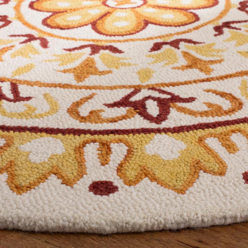 SAFAVIEH Handmade Novelty Natalya Wool Rug