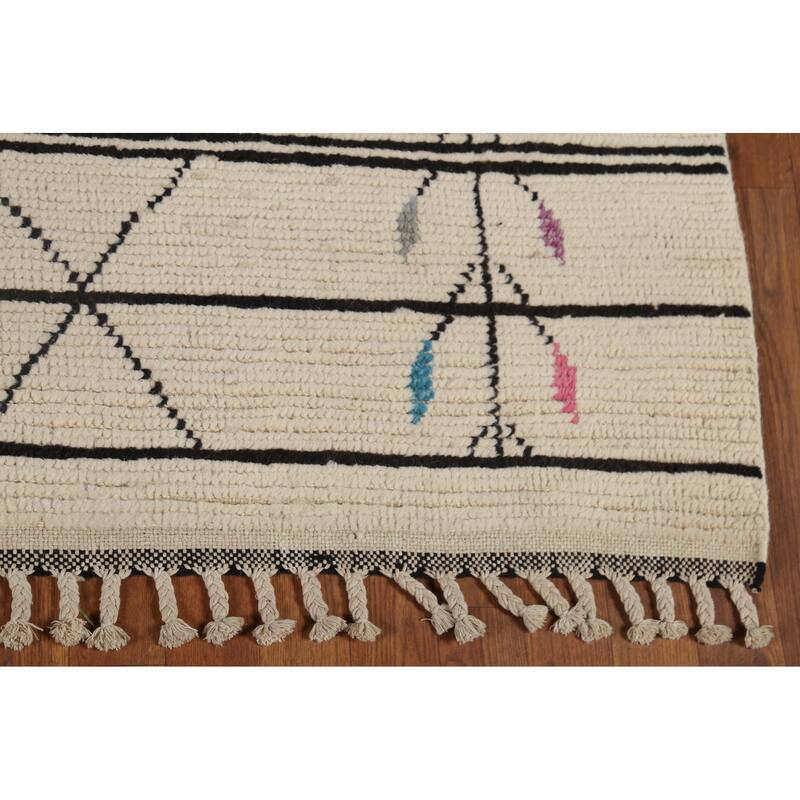 Beige / Ivory Moroccan Area Rug Hand-Knotted Wool Carpet - 6'0"x 9'7"