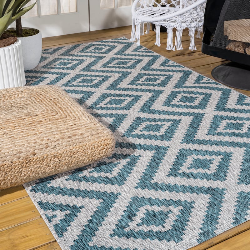 JONATHAN Y Vine Diamond Tribal Indoor/Outdoor Area Rug