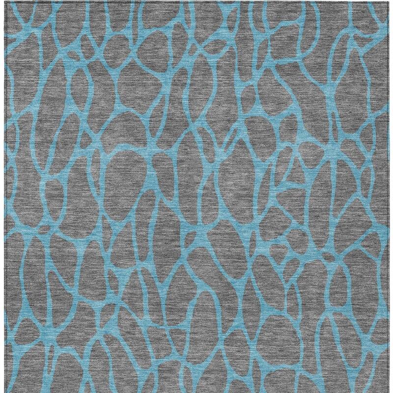 HomeRoots Geometric Transitional Rectangle Outdoor Rug