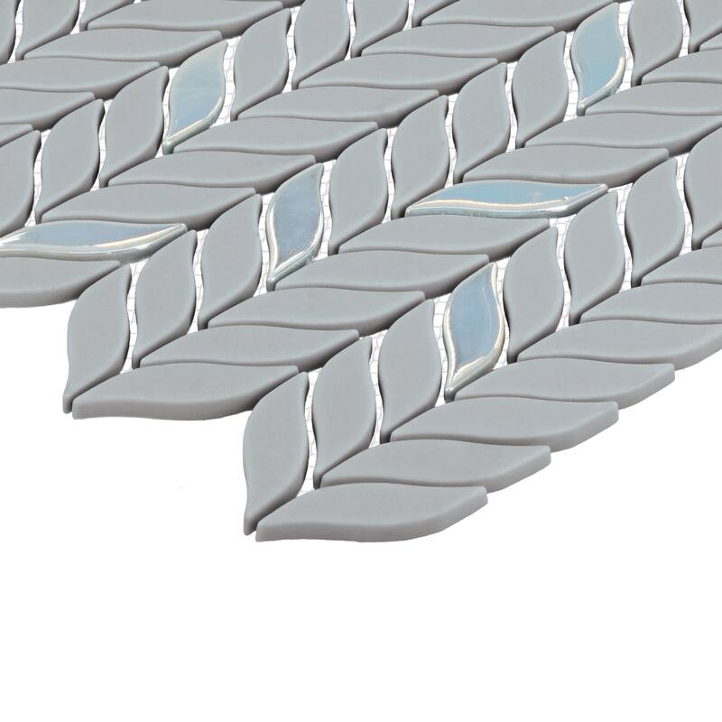 Daltile Starcastle 2" Leaf Glass Wall and Floor Mosaic (15 PC Per Carton) (14.70 SQFT Per Carton)