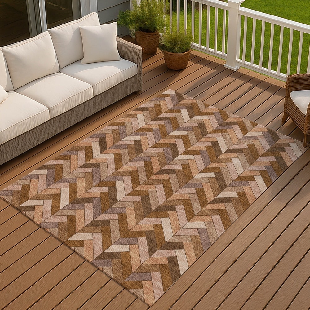 Machine Washable Indoor/ Outdoor Modern Chevron Chantille Rug