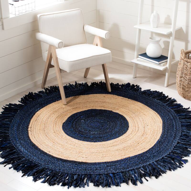 SAFAVIEH Handmade Cape Cod Wobke Jute Rug with Fringe - 8' Round - Navy/Natural