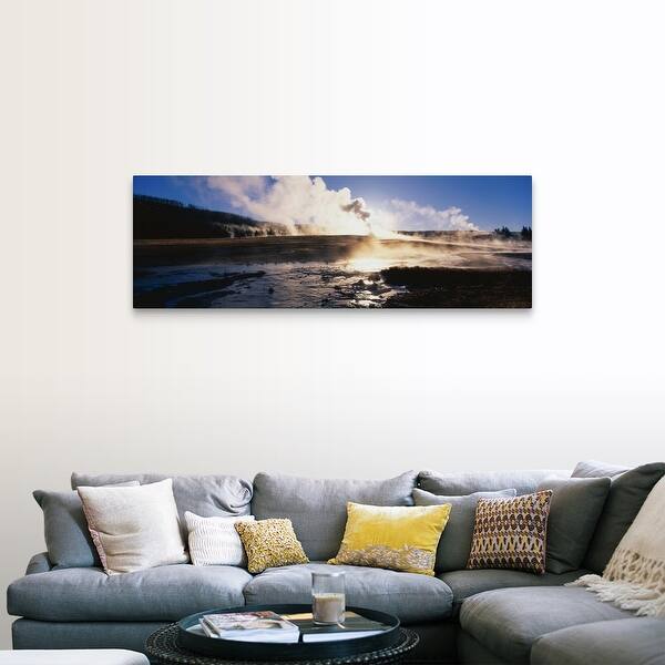 Shop Old Faithful Geyser Yellowstone National Park Wy Canvas Wall Art Free Shipping Today Overstock 16854667