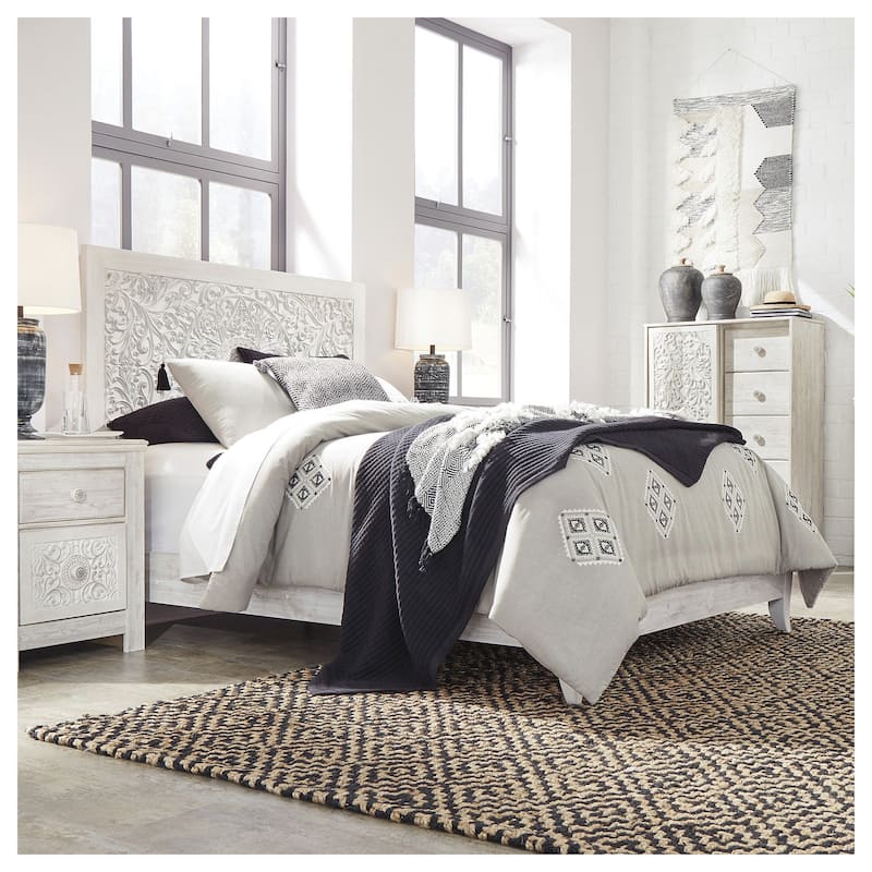Signature Design by Ashley Paxberry White Queen Panel Bed - White - Queen