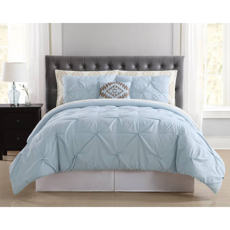 Truly Soft Pinch Pleat 8 Piece Bed in a Bag with Kilim Printed Sheets