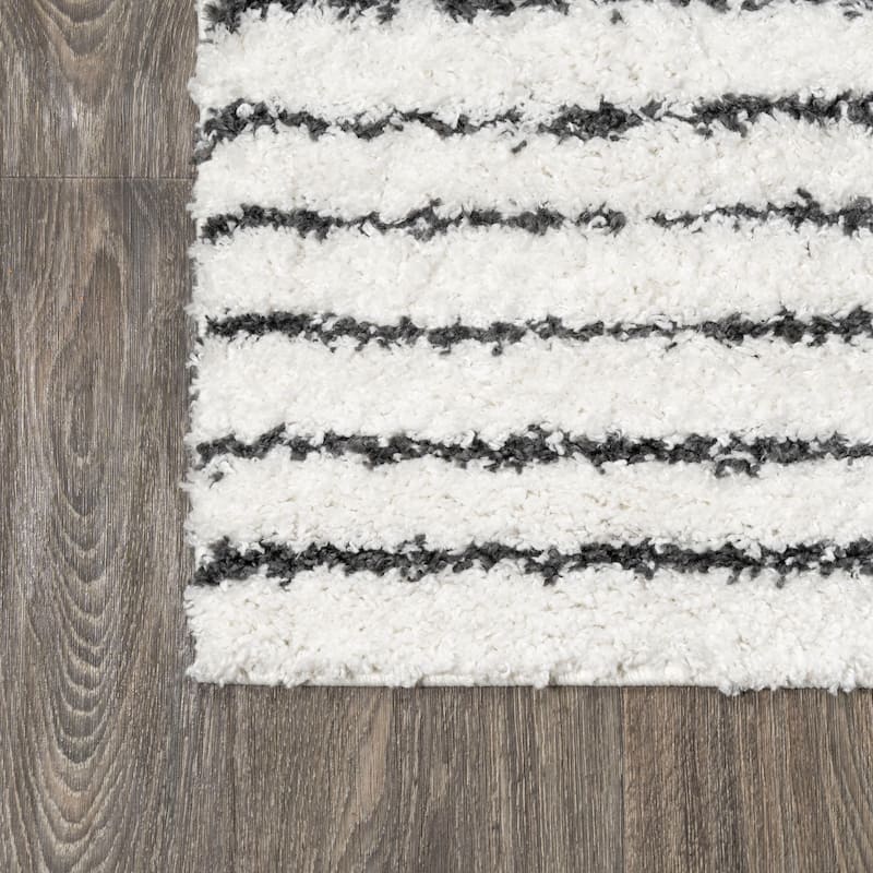 JONATHAN Y Elm Abstract Stripe Geometric Shag Area Rug