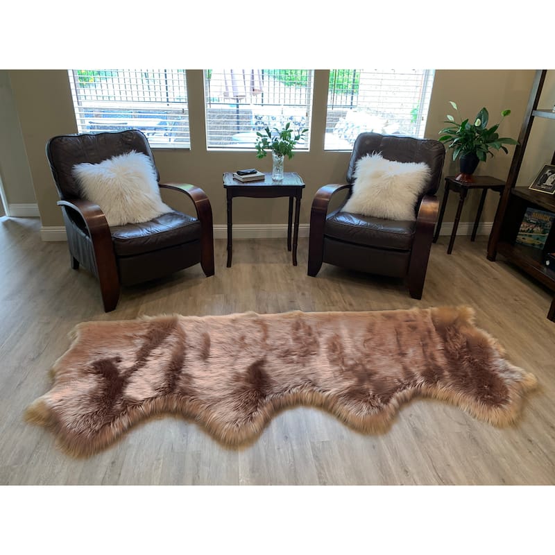 Highland Select Natural Long Wool Sheepskin 4 Pelt Shag Rug - 3' x 6'8"