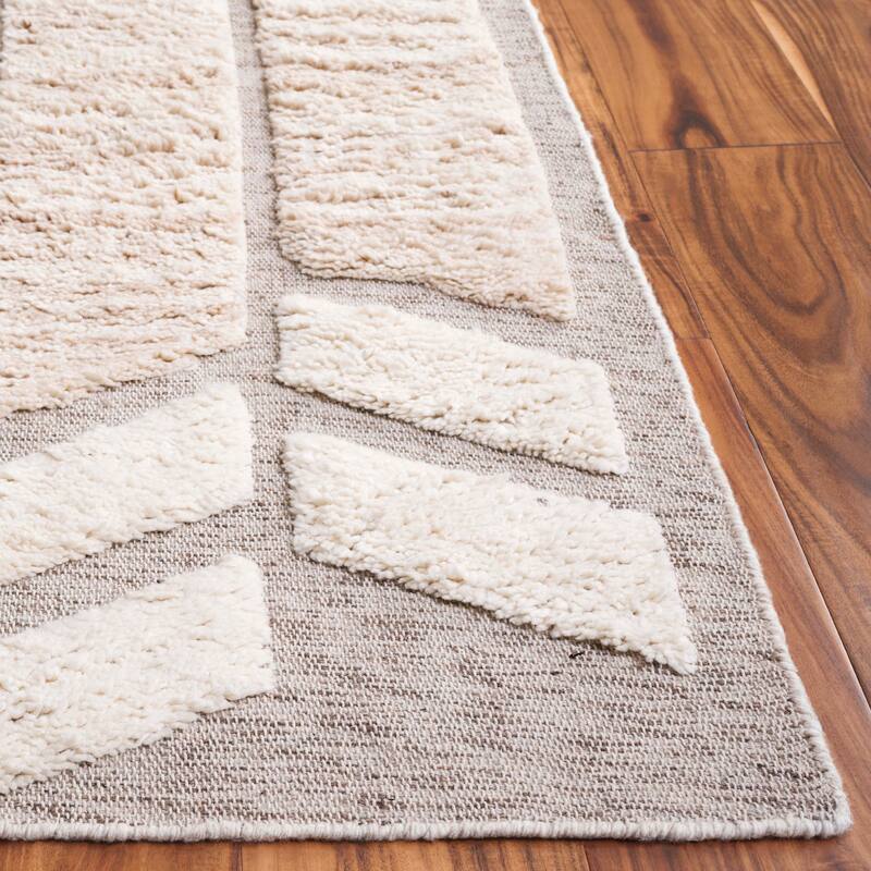 SAFAVIEH Handmade Vermont Ami Transitional Wool Rug