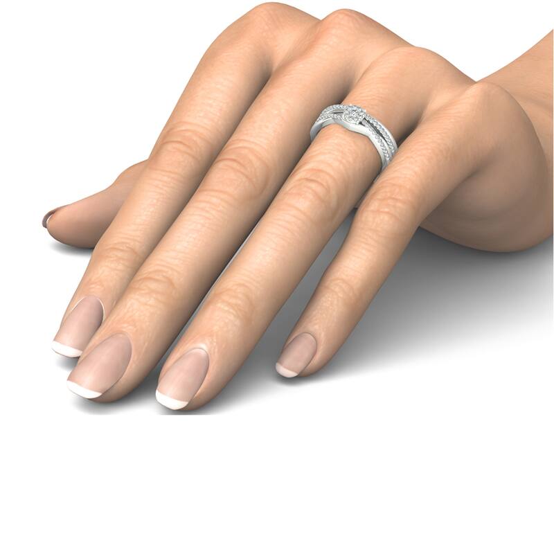 1/4ct TDW Diamond Cluster Bridal Set in 10K Gold for Women