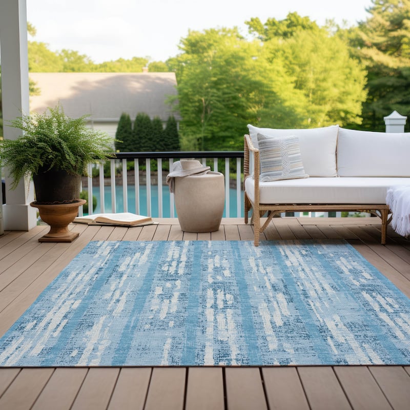 Machine Washable Indoor/ Outdoor Chantille Ombre Stripe Rug