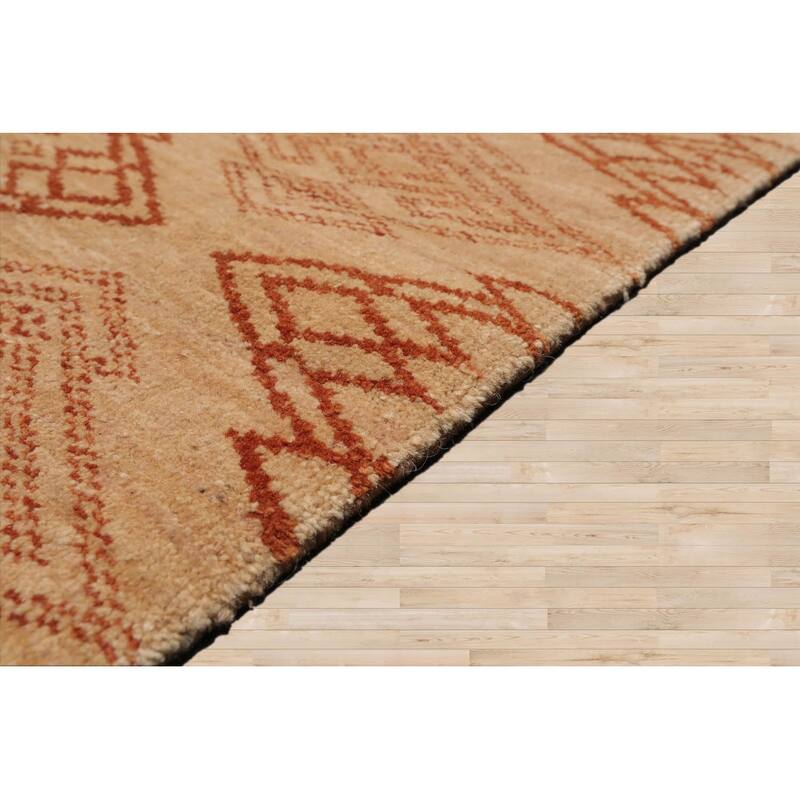 Hand Knotted Michaelian & Kohlberg Tan Tibetan 100% Wool Area Rug - 7' 11'' x 9' 1''