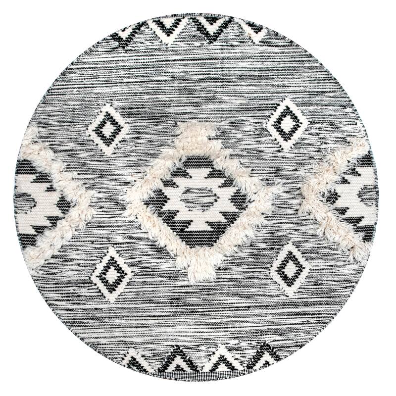 Nuloom Savannah Moroccan Tasseled Wool Area Rug