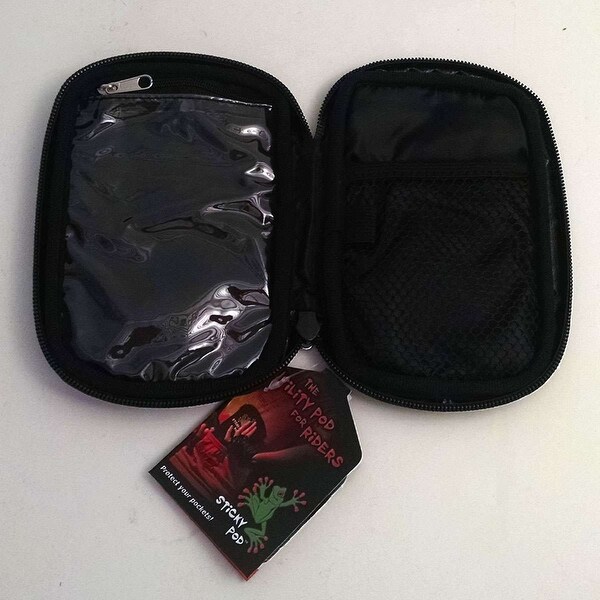 sticky pod cycling bag