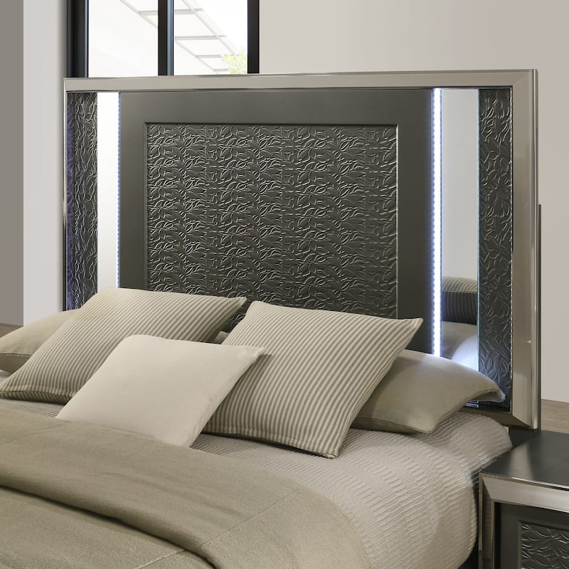 Furniture of America Iralles Modern 3-Piece Dark Grey Wood Queen Platform Bedroom Set with LED Light