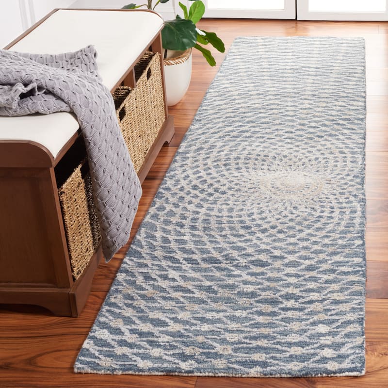 SAFAVIEH Handmade Metro Arisa Modern Wool Rug - 2'3" x 9' Runner - Grey/Beige