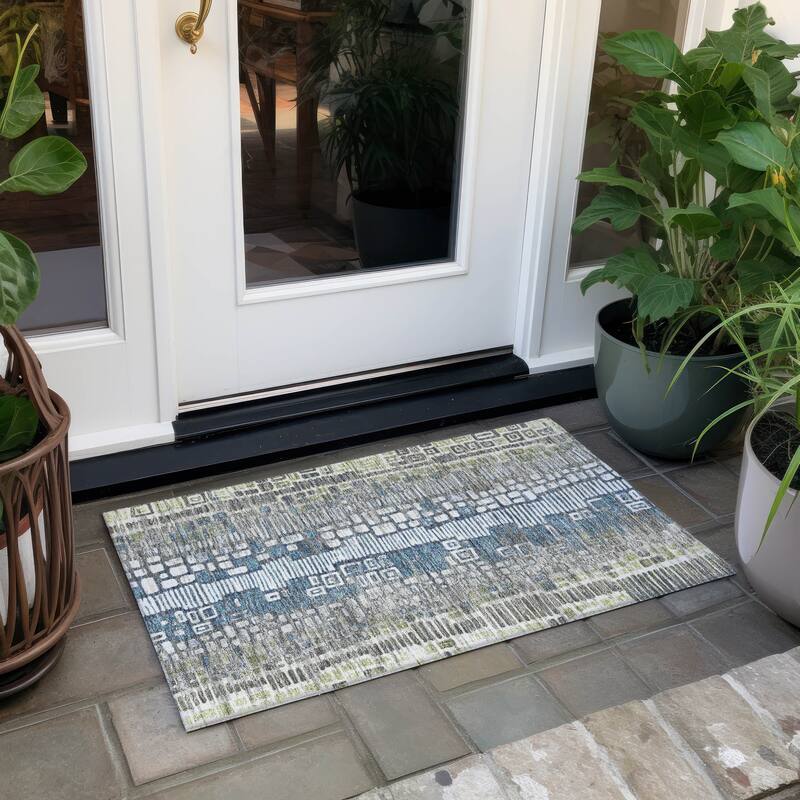 Machine Washable Indoor/ Outdoor Geo Mosaic Chantille Rug - Aloe - 1'8" x 2'6"