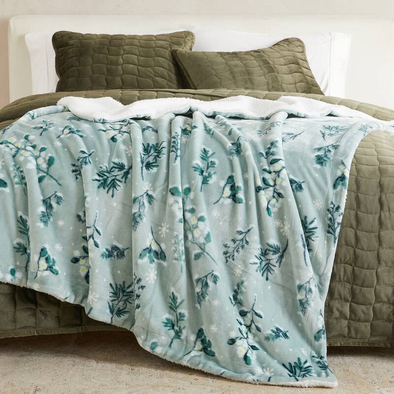 Linery & Co. Velvet Plush Reversible Sherpa Throw Blanket