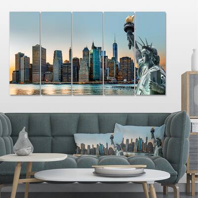 Designart "New York City Skyline Panorama" Photo Canvas Print 32x16 - Blue