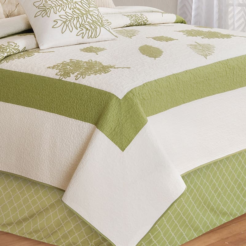 Willow Sage King Quilt 100% Cotton Lightweight Machine Washable Reversible Bedspread Coverlet