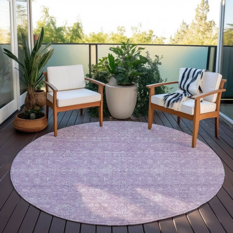Machine Washable Indoor/ Outdoor Chantille Traditional Floral Rug