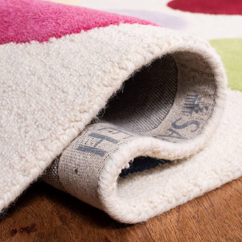 SAFAVIEH Handmade Kids Zhane Wool Rug