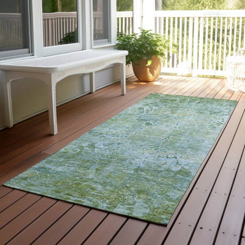 Machine Washable Indoor/ Outdoor Modern Floral Chantille Rug - Aloe - 2'3" x 7'6"