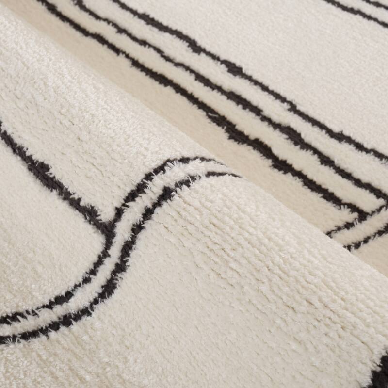 Mulan White Moroccan Power-Loom Area Rug 2' x 3'