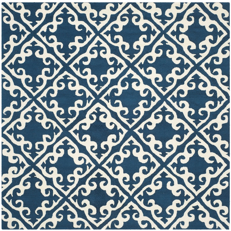 SAFAVIEH Handmade Easy Care Latanya Oriental Rug