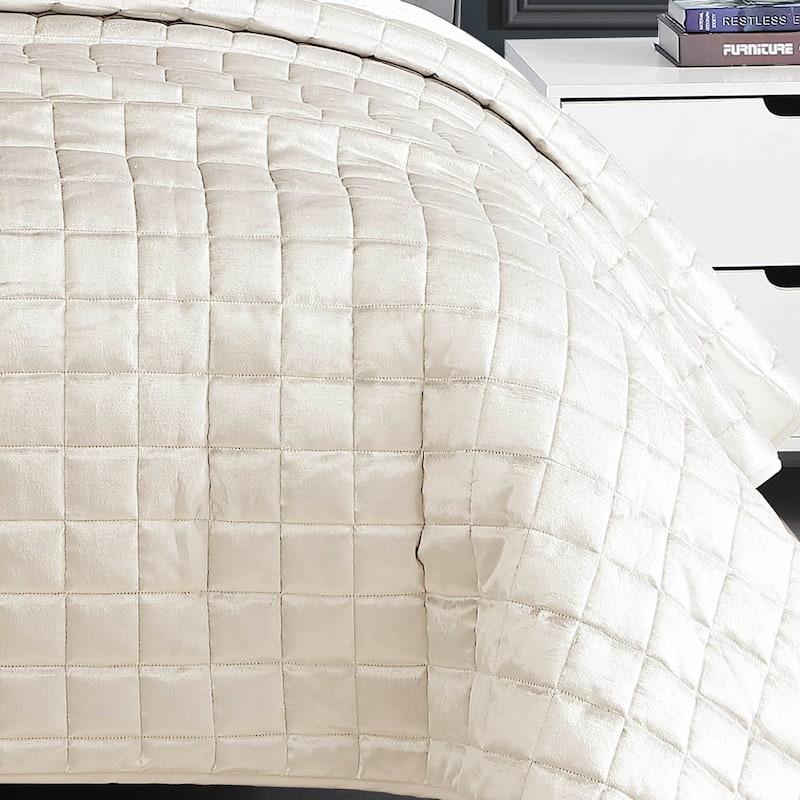 Riverbrook Home Lyndon 3-Piece Quilt Set