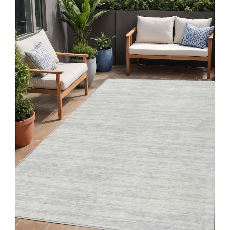HomeRoots Abstract Modern Rectangle Outdoor Rug - 5' X 8'