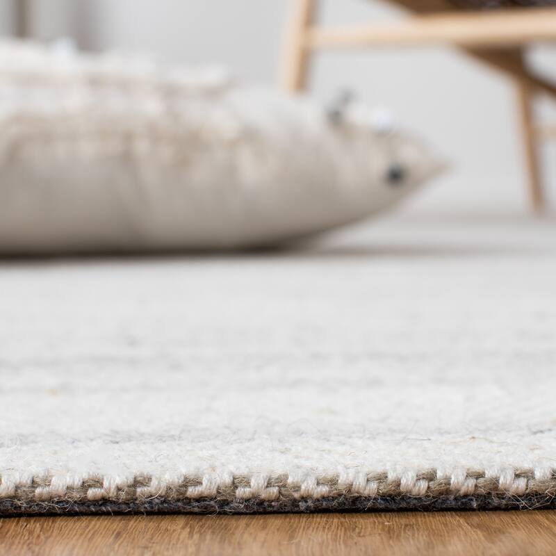 SAFAVIEH Handmade Marbella Kerana Wool & Viscose Rug