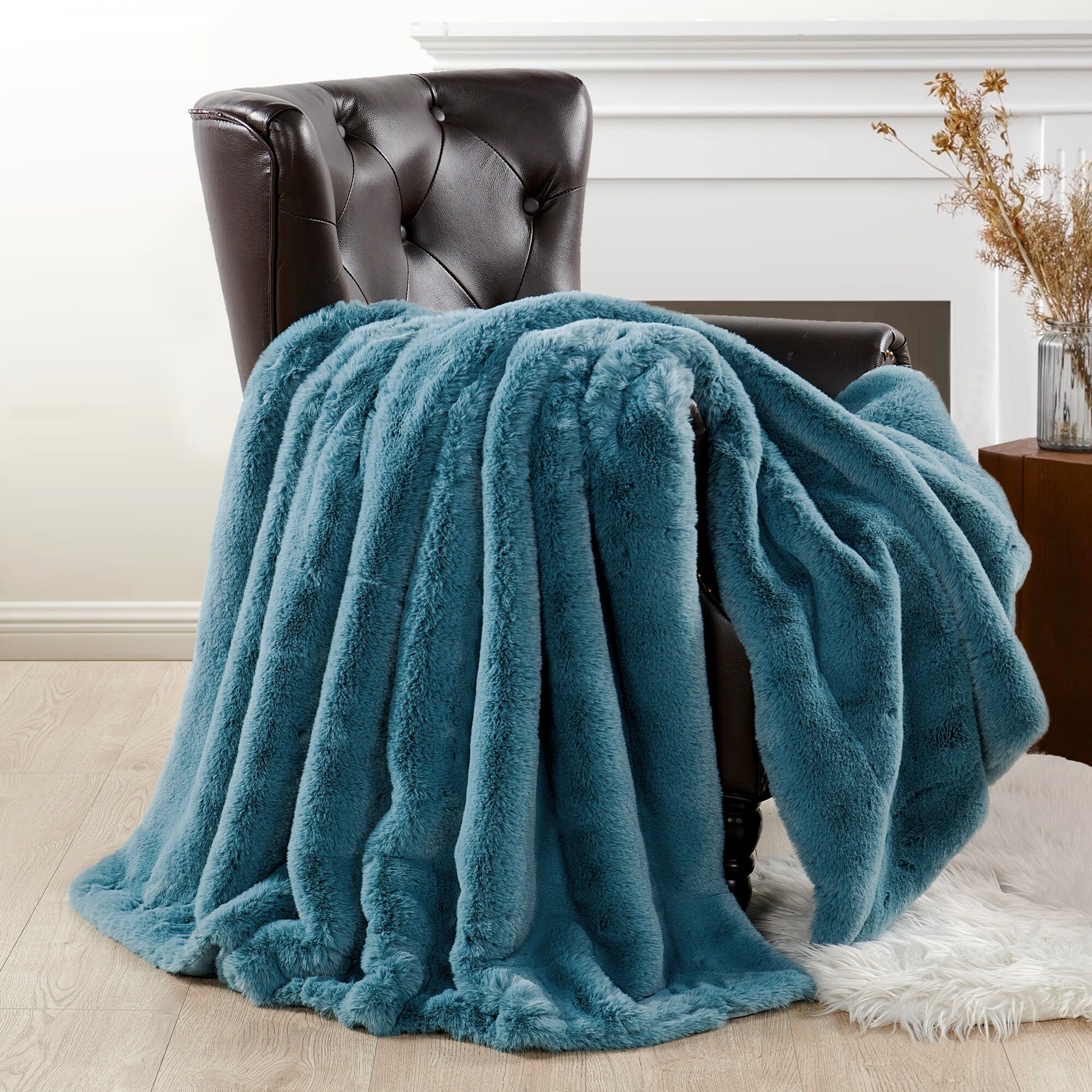 Serenta Heavy Faux Fur Throw Blanket