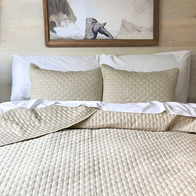 BedVoyage viscose from Bamboo Cotton Quilted Coverlet BedSpread - Sand - Twin