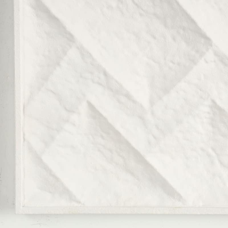 White Metal Dimensional Abstract or Geometric Wall Decor