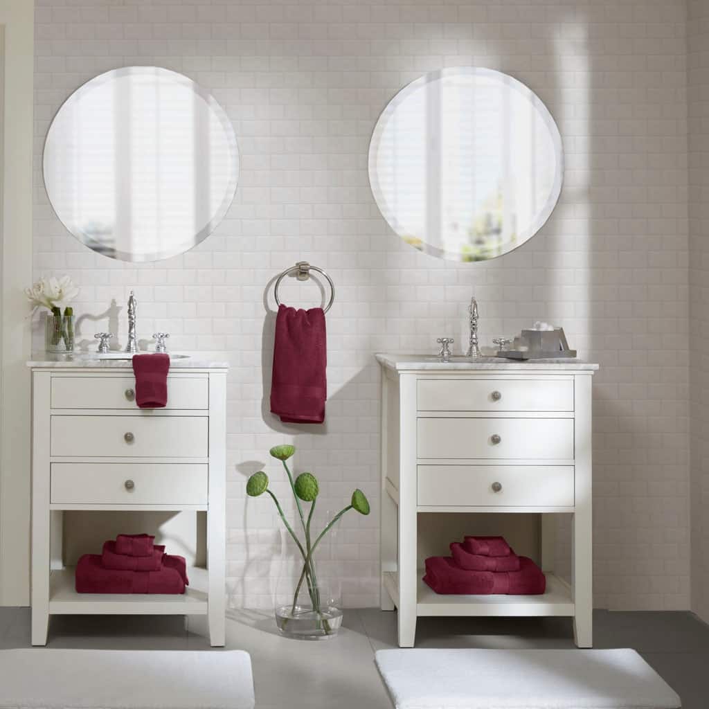 One hundred percent Cotton 8 Piece Antimicrobial Towel Set